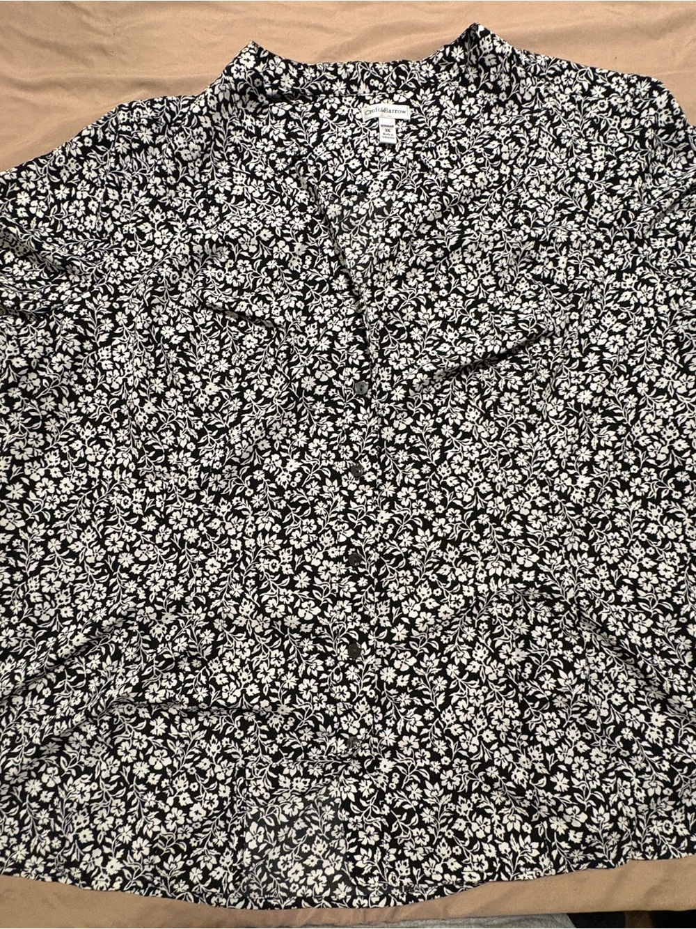 croft & barrow black and white floral top 3x